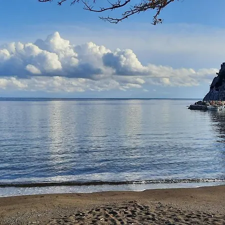 Adore Datca Beach House بيت للعطل *