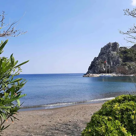 بيت للعطل Adore Datca Beach House Döşeme