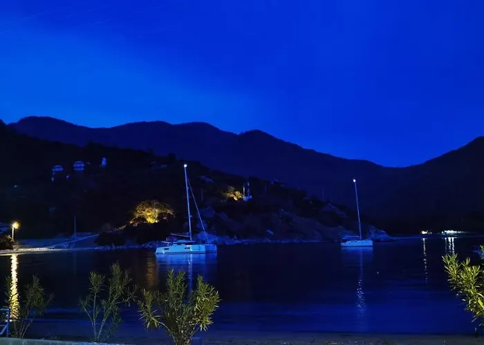 Adore Datca Beach House * Döşeme